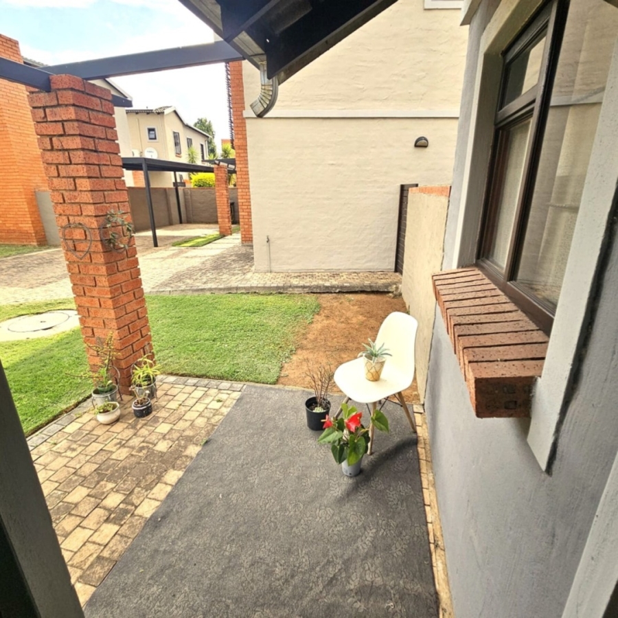 To Let 3 Bedroom Property for Rent in Waterval East North West